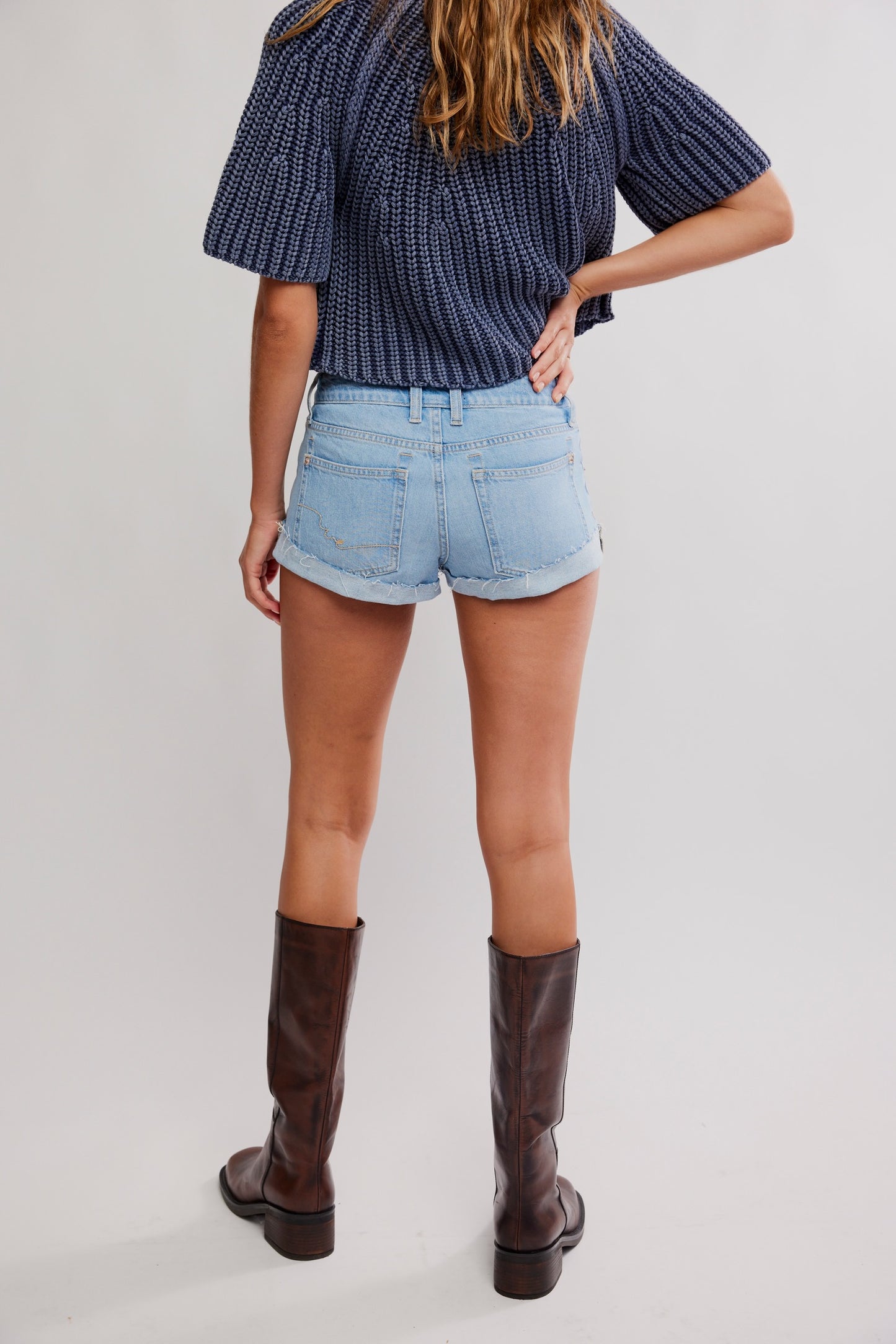 BOUTIQUE FREE PEOPLE WE THE FREE CALI CUFFED SHORTIE MOJAVE BACK