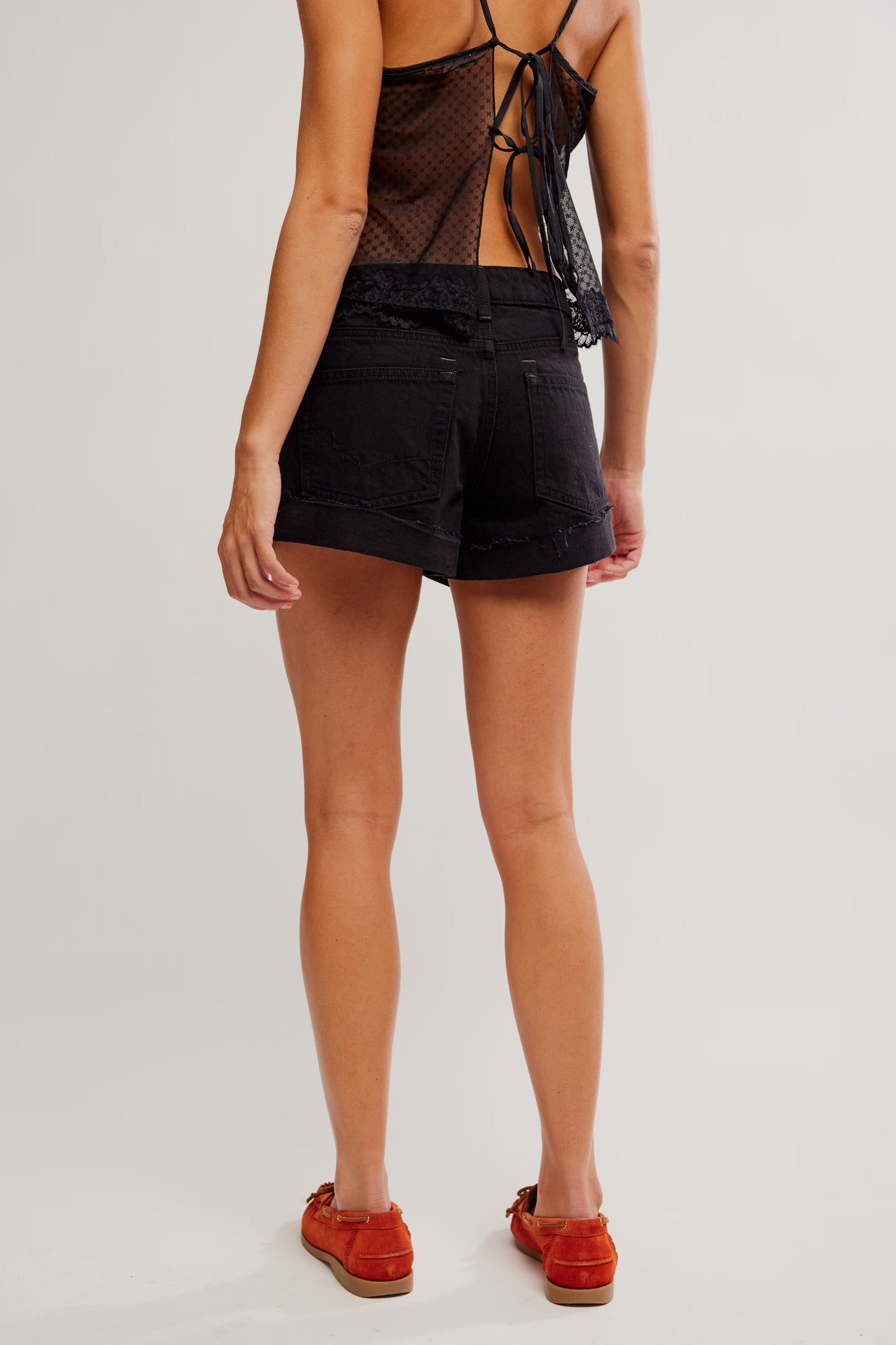 BOUTIQUE FREE PEOPLE WE THE FREE CALI CUFFED SHORTIE WASHED BLACK BACK