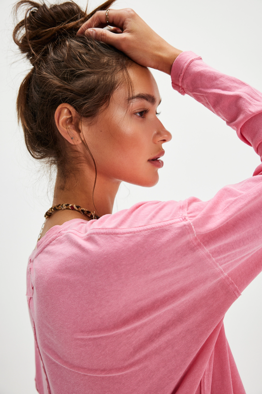 BOUTIQUE FREE PEOPLE WE THE FREE NINA LONG-SLEEVE TEE FRONT FLOWERING GINGER