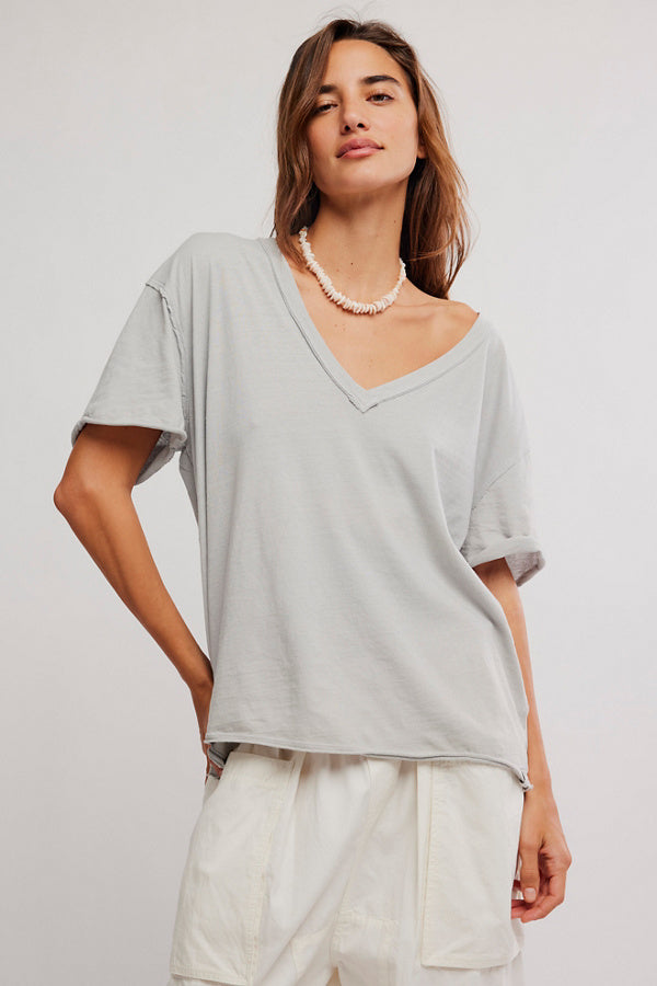 BOUTIQUE FREE PEOPLE WE THE FREE NINA V NECK TEE PEARL BLUE FRONT