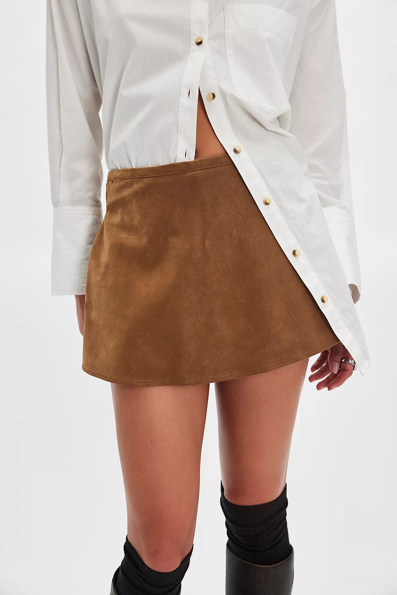 BOUTIQUE FREE PEOPLE WE THE FREE PARADISE FOUND SUEDE SKORT CARAMEL CAFE BACK 2