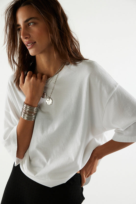 BOUTIQUE FREE PEOPLE WTF PERFECT OVERSIZED WHITE FRONT