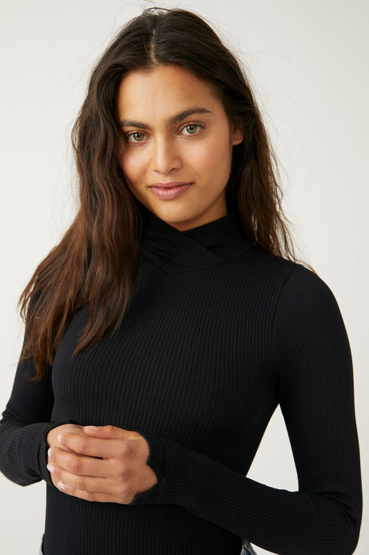 BOUTIQUE FREE PEOPLE XYZ RECYCLED TURTLENECK BODYSUIT BLACK FRONT 2