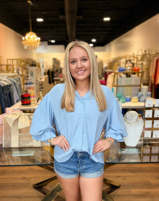 EVERYDAY CHARM BLOUSE - BLUE