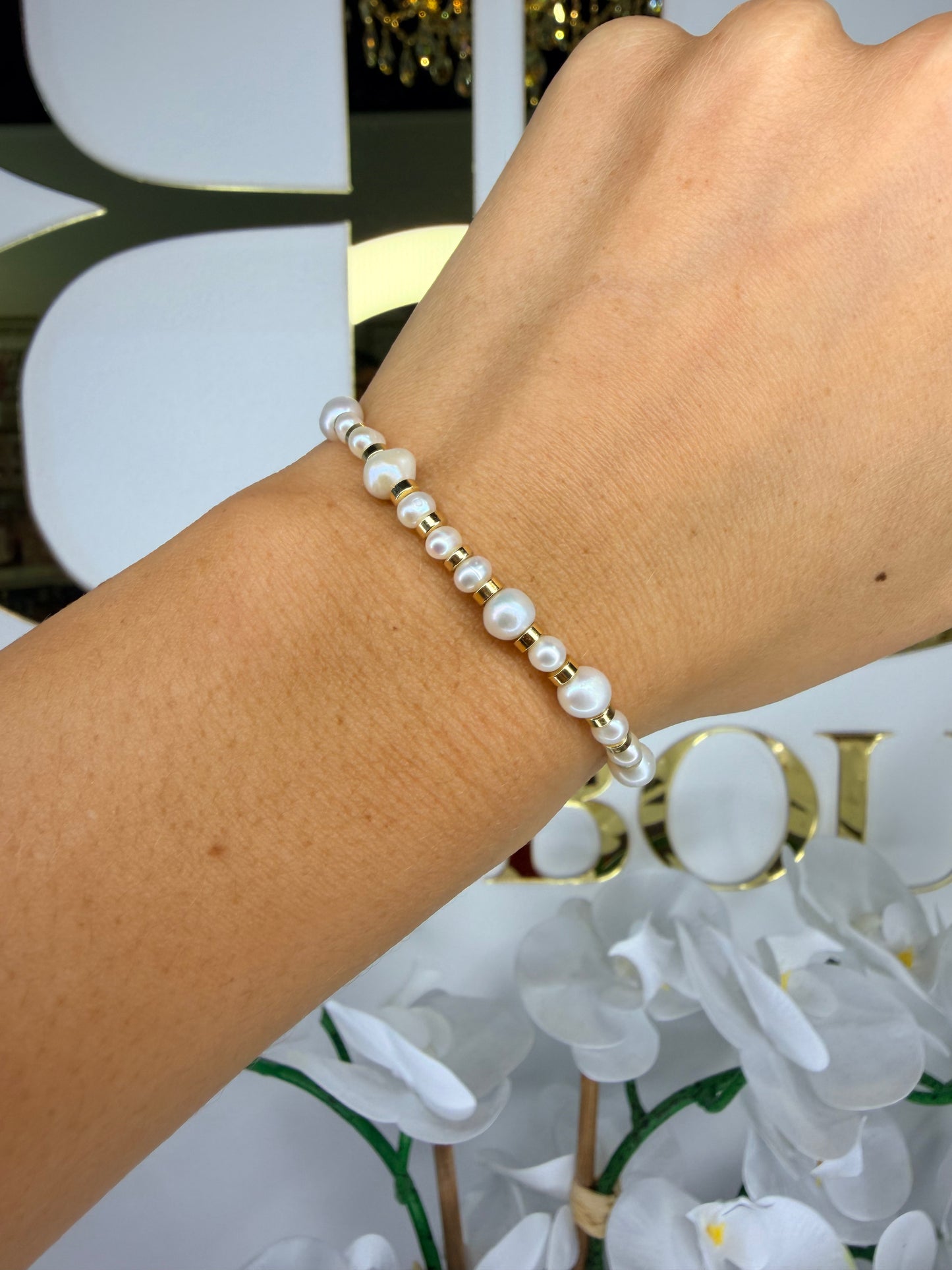 kinder scott gold pearl bracelet