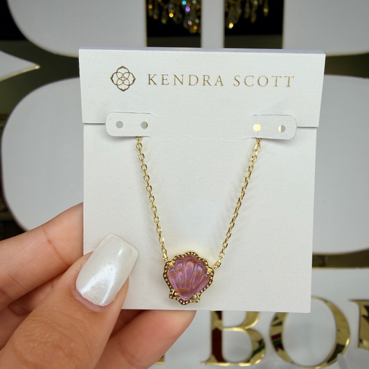 Kendra Scott shell pendant necklace 