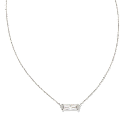 BOUTIQUE KENDRA SCOTT FLETCHER SILVER SHORT PENDANT NECKLACE