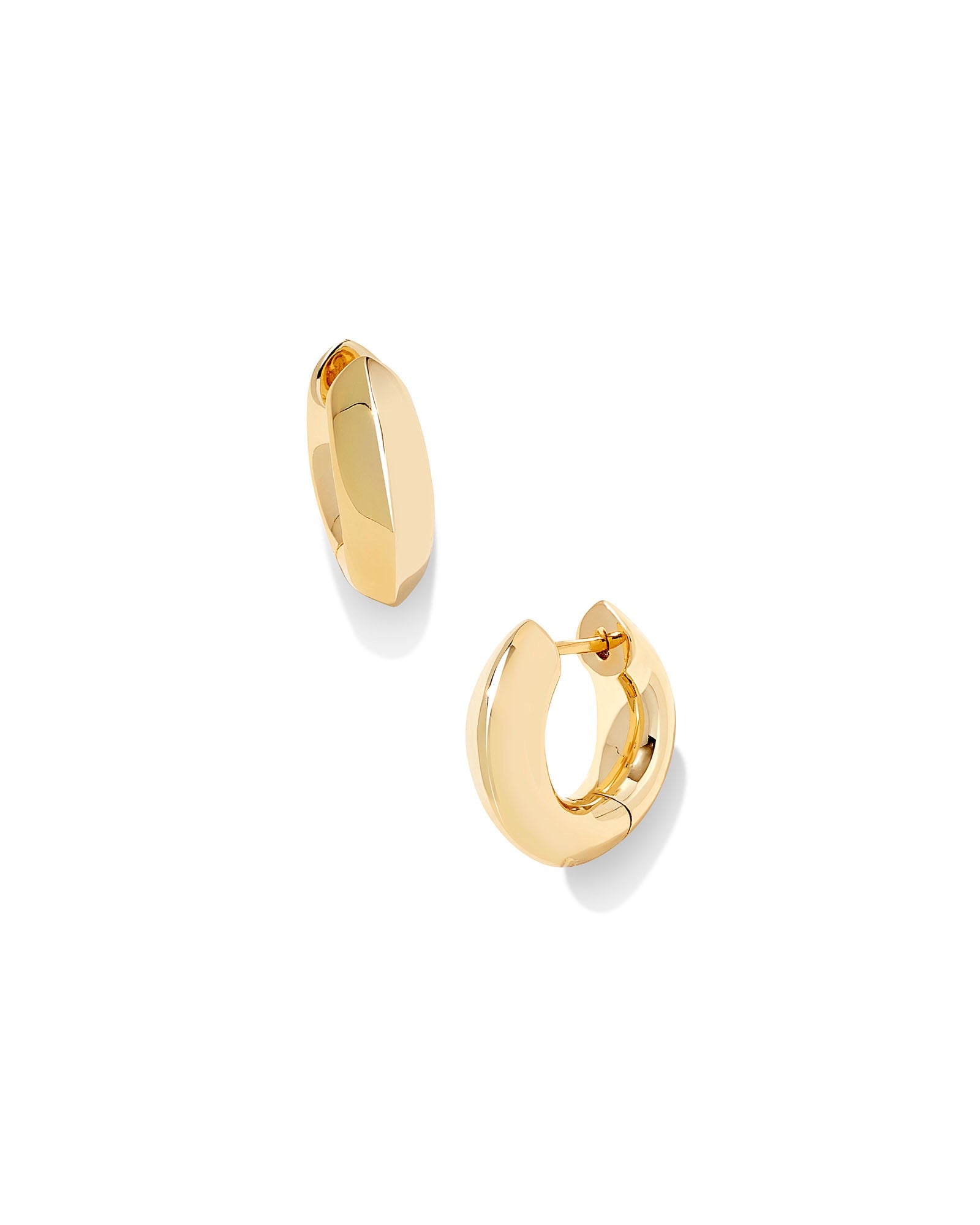 BOUTIQUE KENDRA SCOTT MIKKI GOLD METAL HUGGIE EARRING