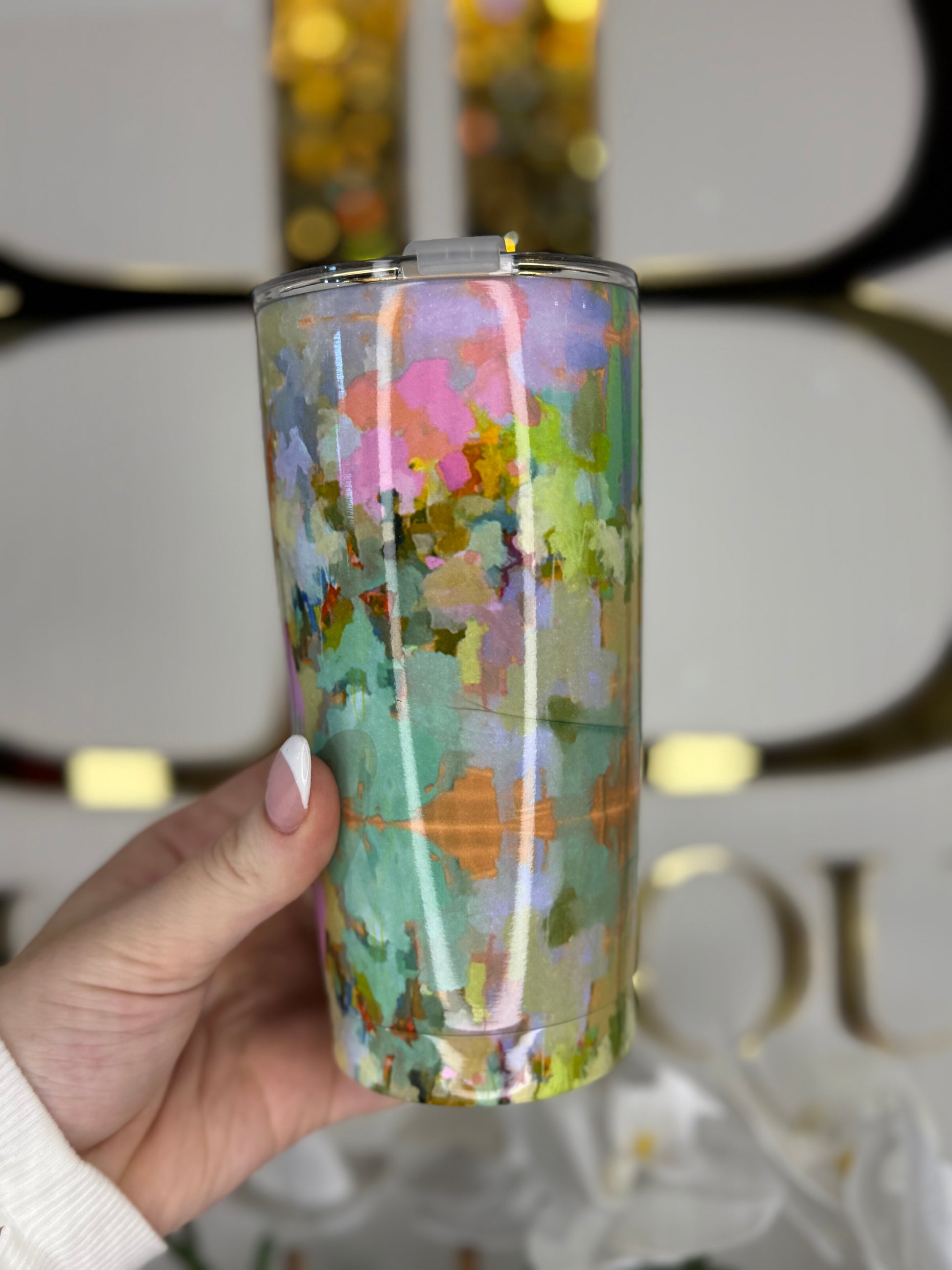 BOUTIQUE LAURA PARK BROOKS AVENUE TALL TUMBLER IN HAND