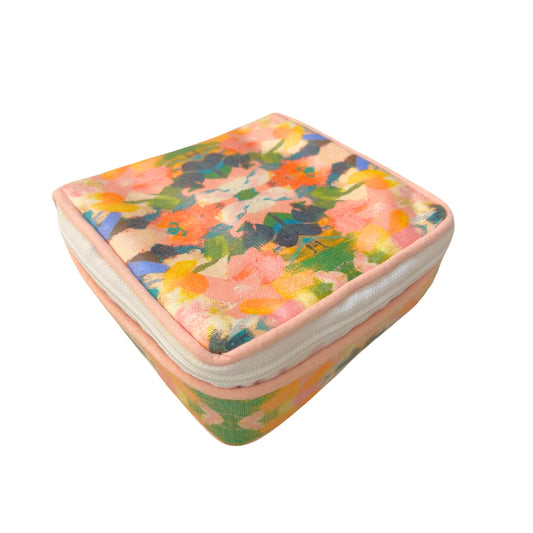 BOUTIQUE LAURA PARK COLOR ME HAPPY JEWELRY CASE 2