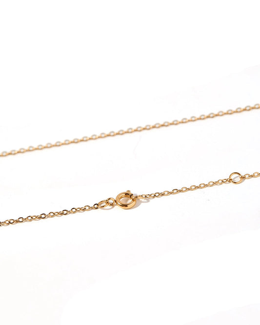 BOUTIQUE LINNY CO GOLD BUTTERFLY NECKLACE BELLA CLASP