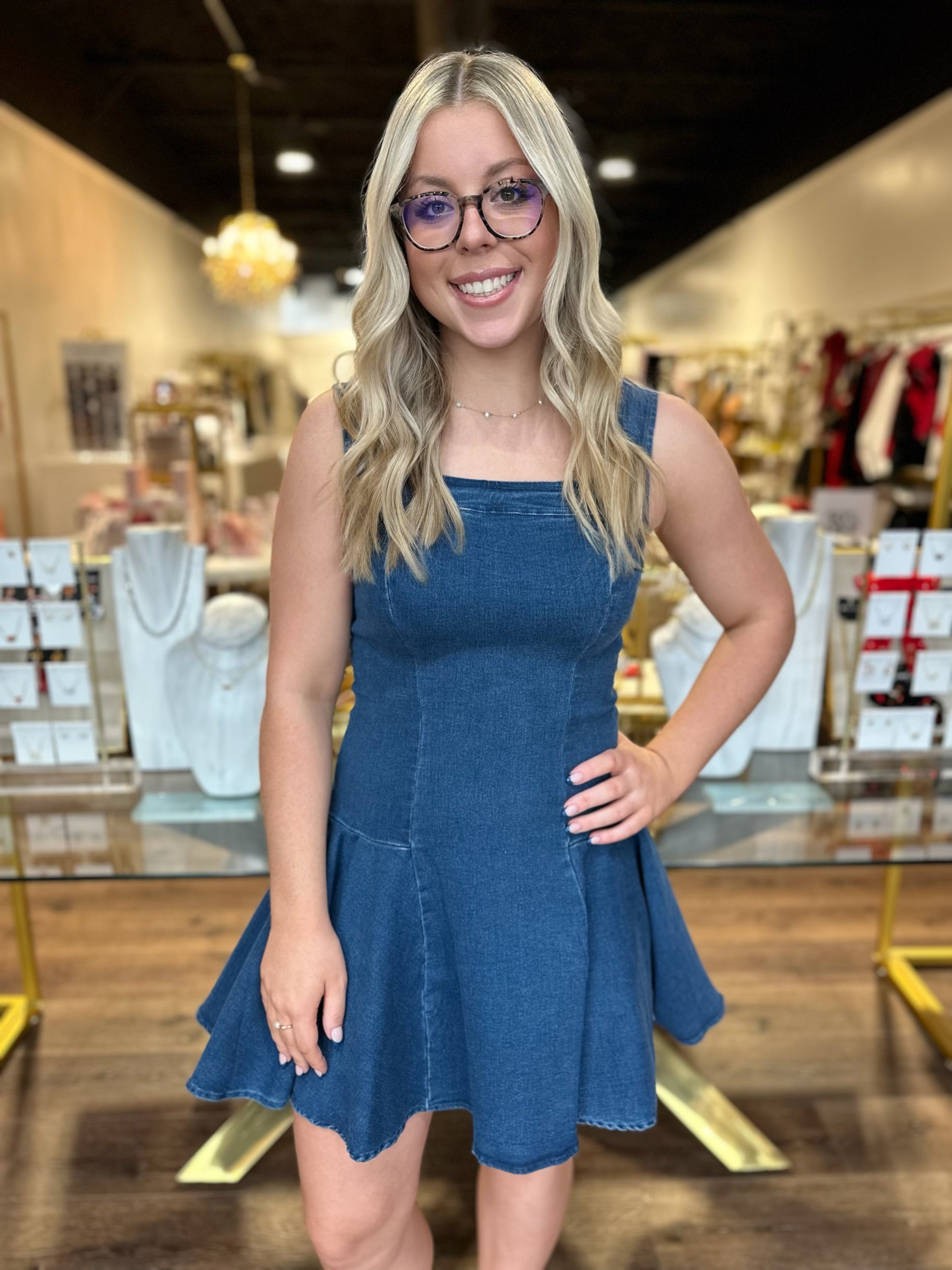 BOUTIQUE RODEO BREEZE DENIM MINI DRESS FRONT ON MODEL