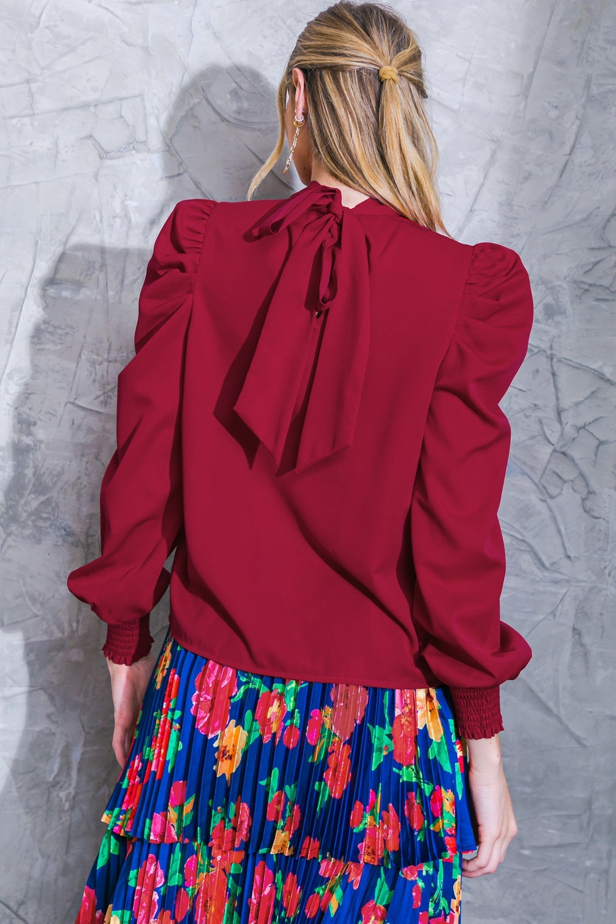 BOUTIQUE SET YOURSELF FREE BLOUSE DEEP RED BACK