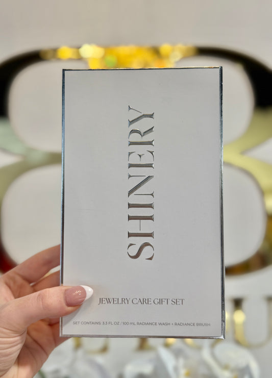 BOUTIQUE SHINERY RADIANCE DUO - LUXURY JEWELRY CLEANING GIFT SET IN HAND