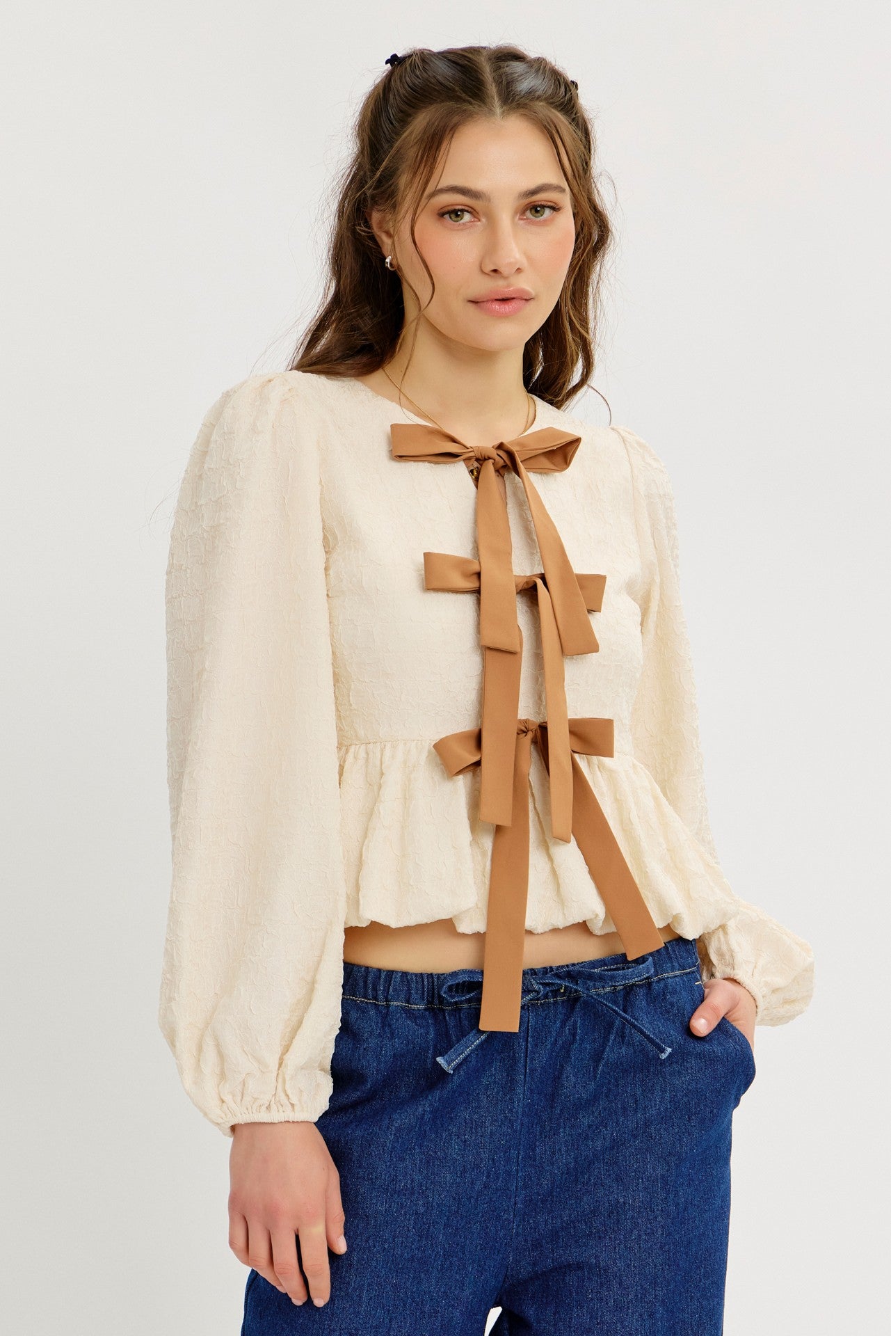 BOUTIQUE SMITTEN BOW BLOUSE VANILLA FRONT 2