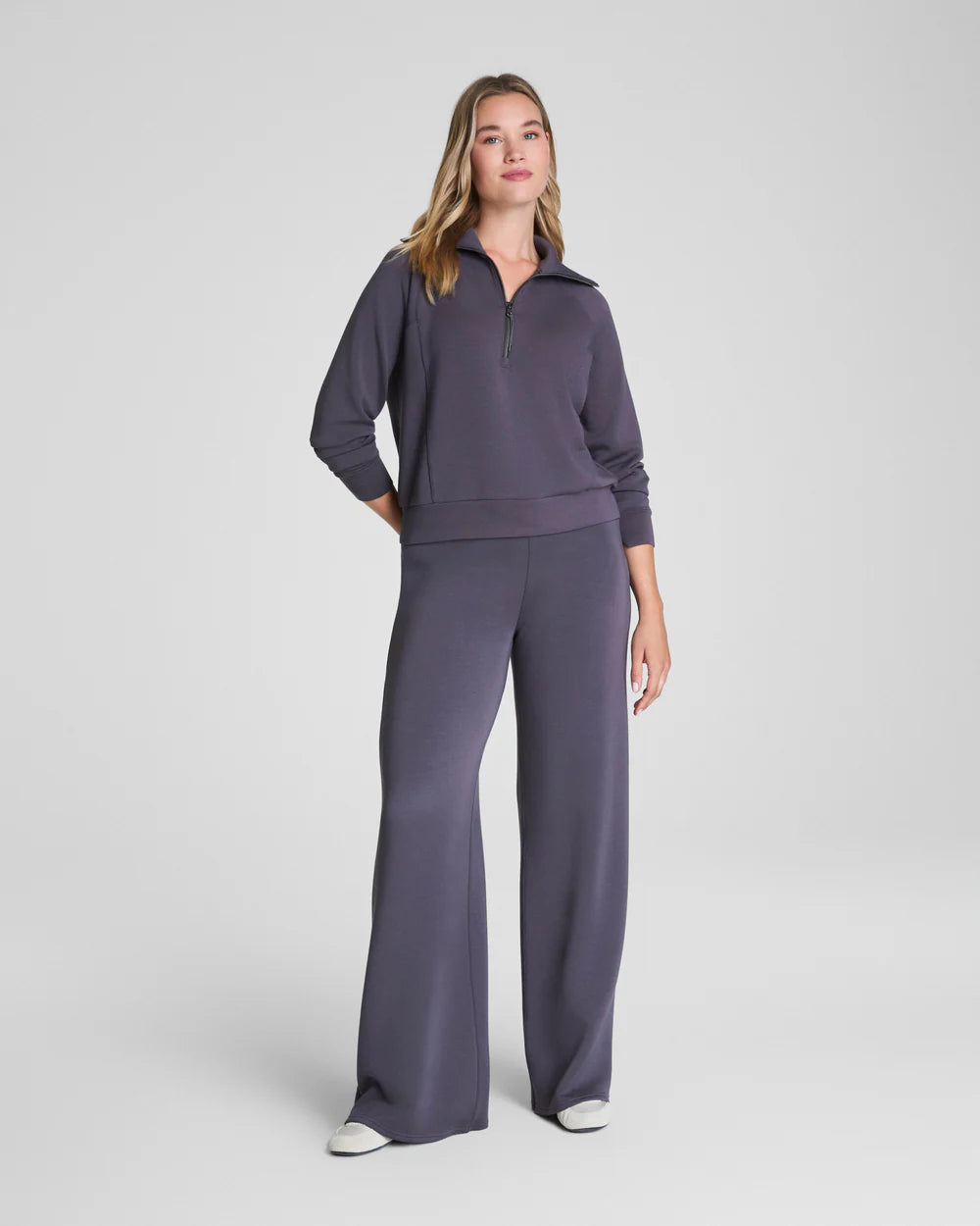 BOUTIQUE SPANX AIRESSENTIALS WIDE LEG PANT STORM FRONT