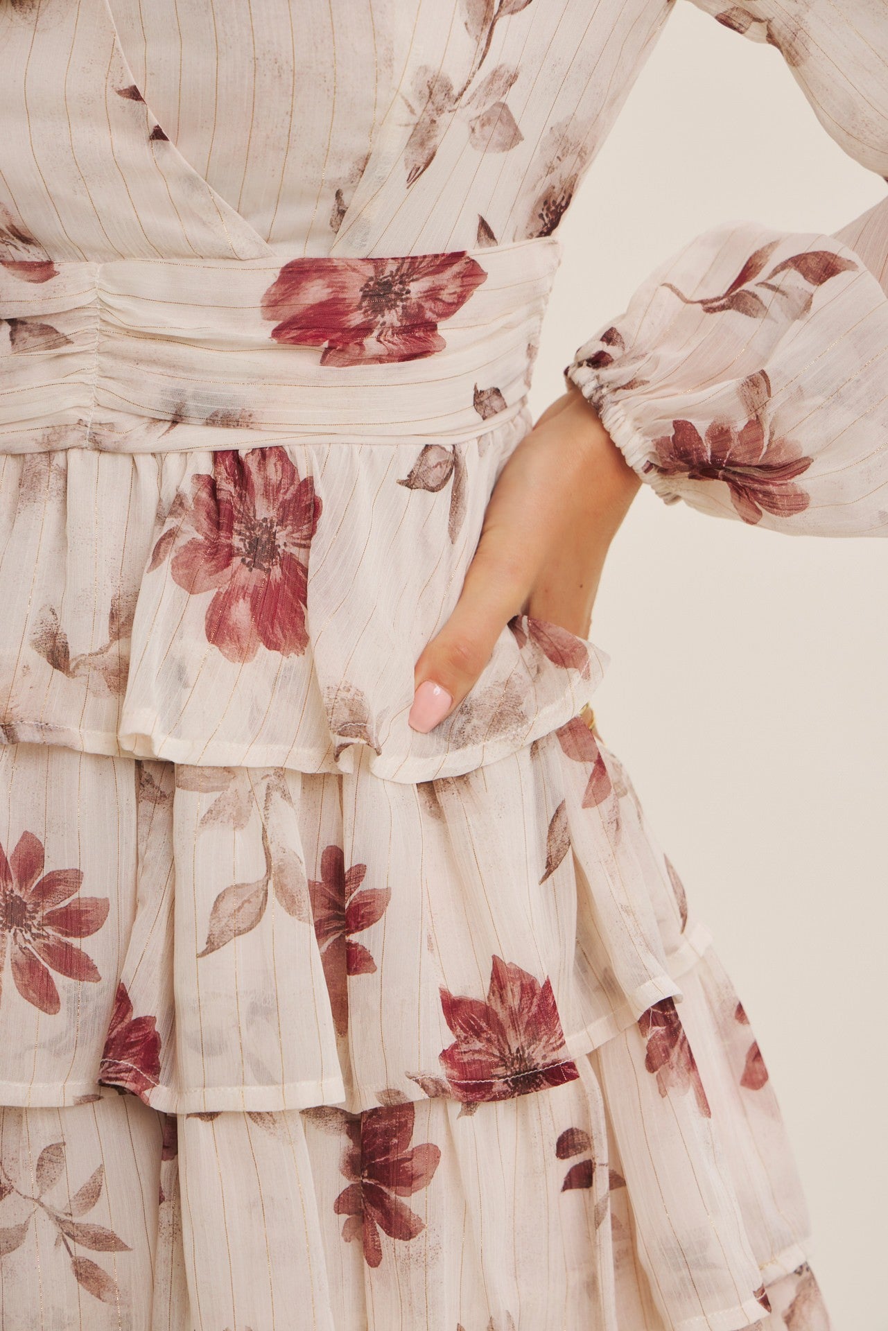 BOUTIQUE WILDFLOWER CHARM DRESS VINTAGE IVORY FRONT 2