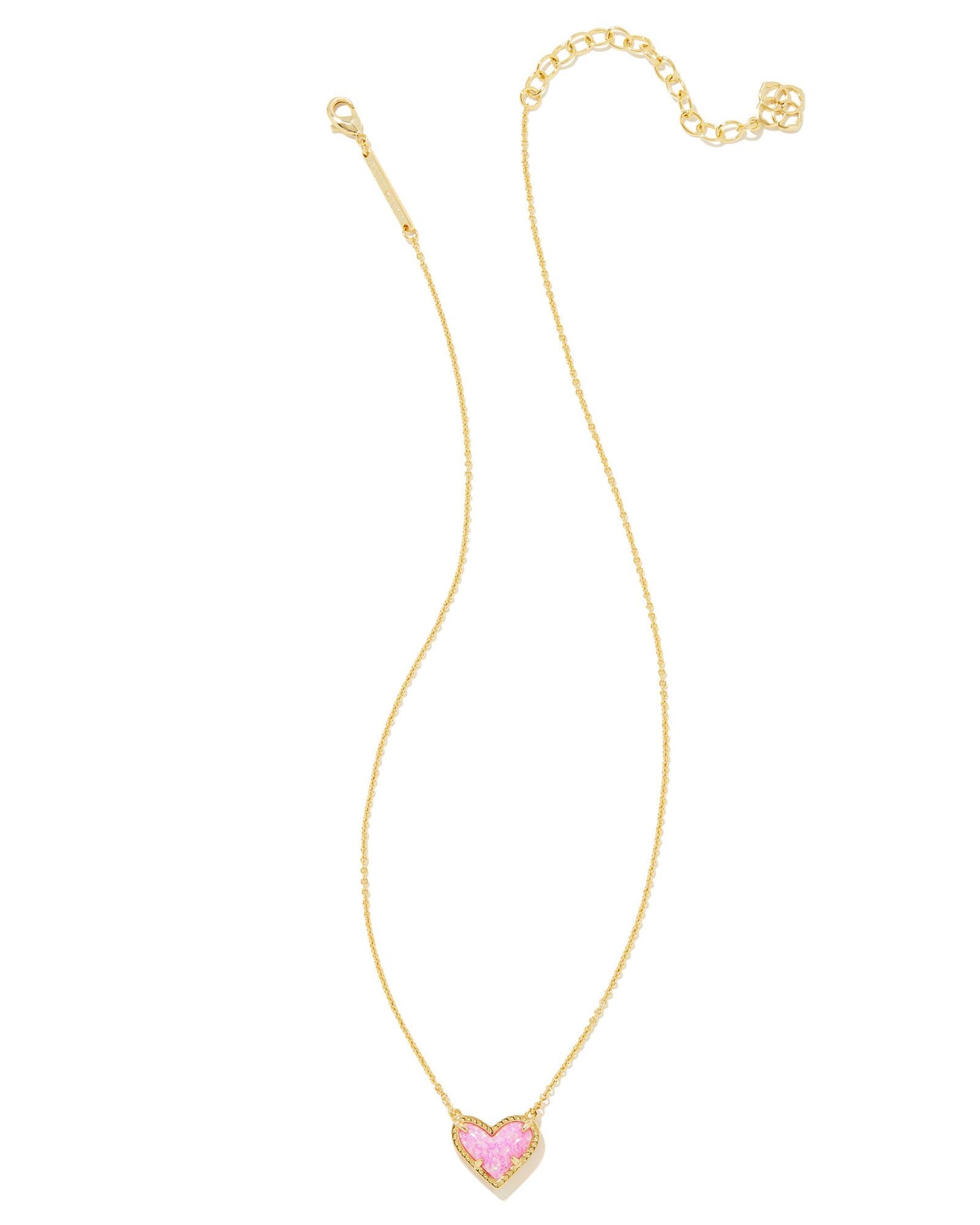 KENDRA SCOTT Collar corto con colgante de corazón Ari