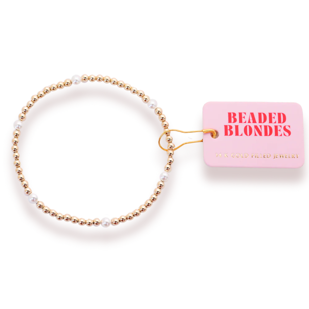 BEADED BLONDES Gold Madi Pearl Bracelet